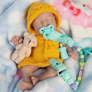 8 Inch Crying Mini Silicone Washable Babe Lifelike Realistic Infant Baby Dolls